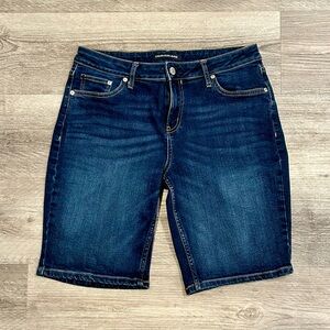 Calvin Klein Bermudas Dark Rinse